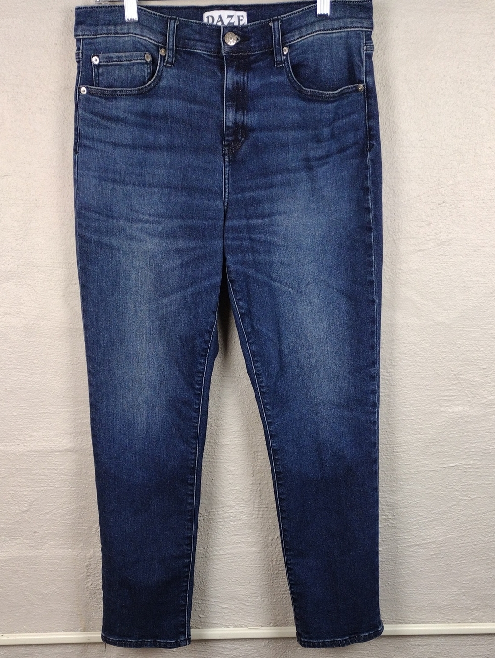 Daze Hug Blue Dark Wash Five Pocket Zip Up High Rise Straight Leg Denim Jean